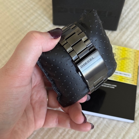 Diesel Men's MegaChief Watch - Picture 5 of 7